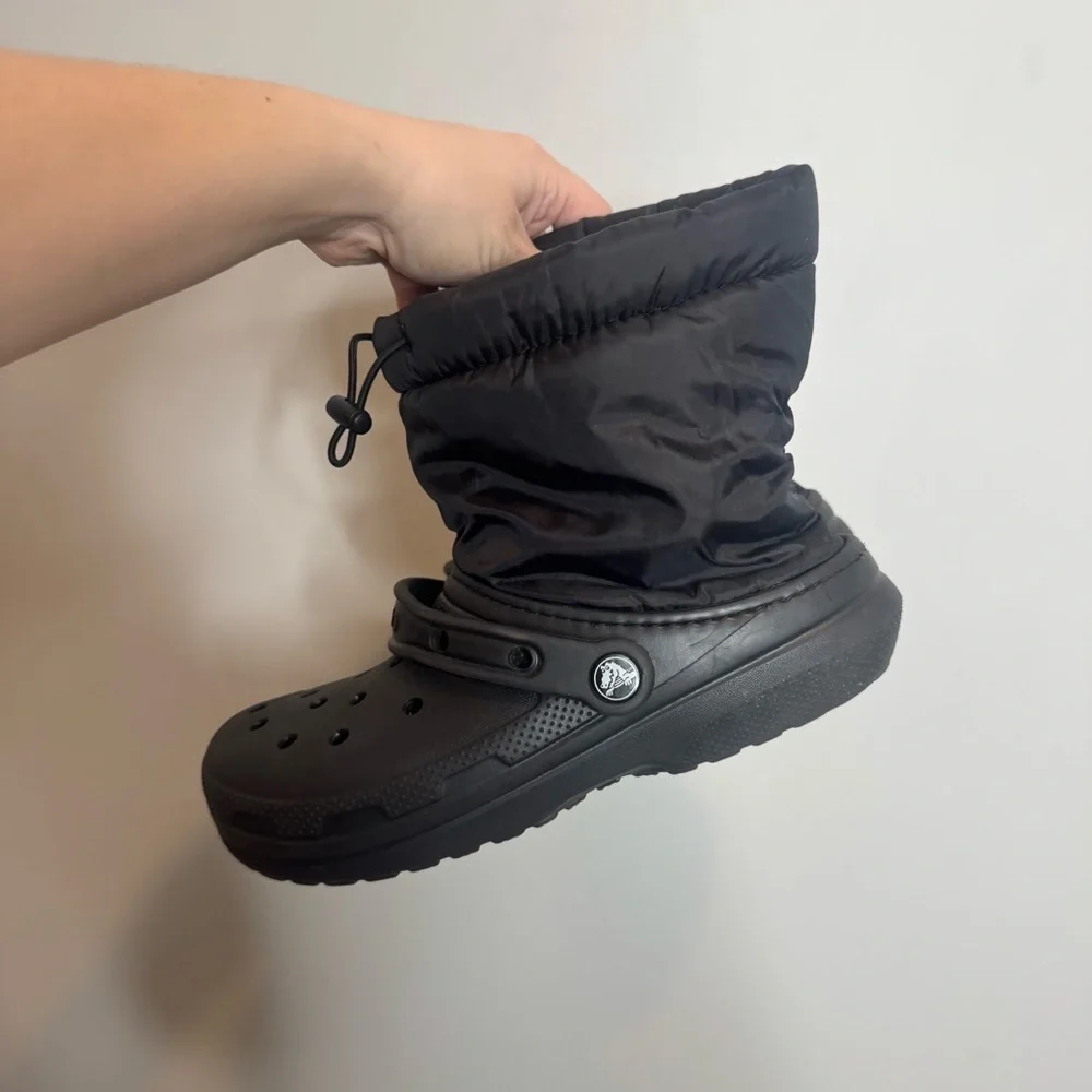 Crocs Boots Junior 5 Classic Lined Neo Puff Core Black Faux Fur Lined 207940